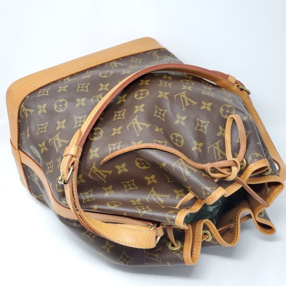 Louis Vuitton Monogram Noe Drawstring Shoulder Bag - Picture 6 of 13